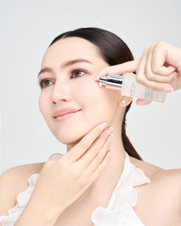 Aplicación de sérum facial — polinucleótidos
